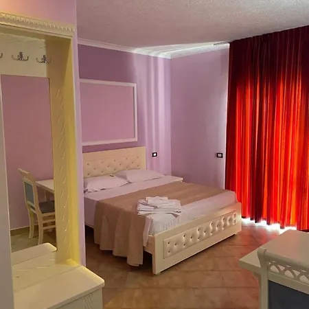 Отель Hotel Anxhelo 4*